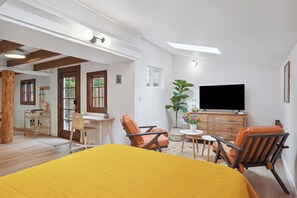 WiFi, bed sheets - Garden studio in Laurelhurst (Portland)