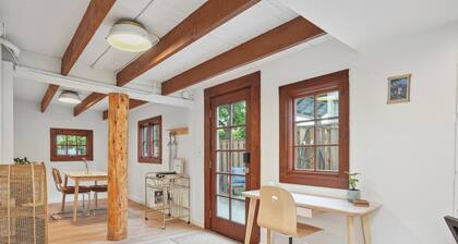 Garden studio in Laurelhurst