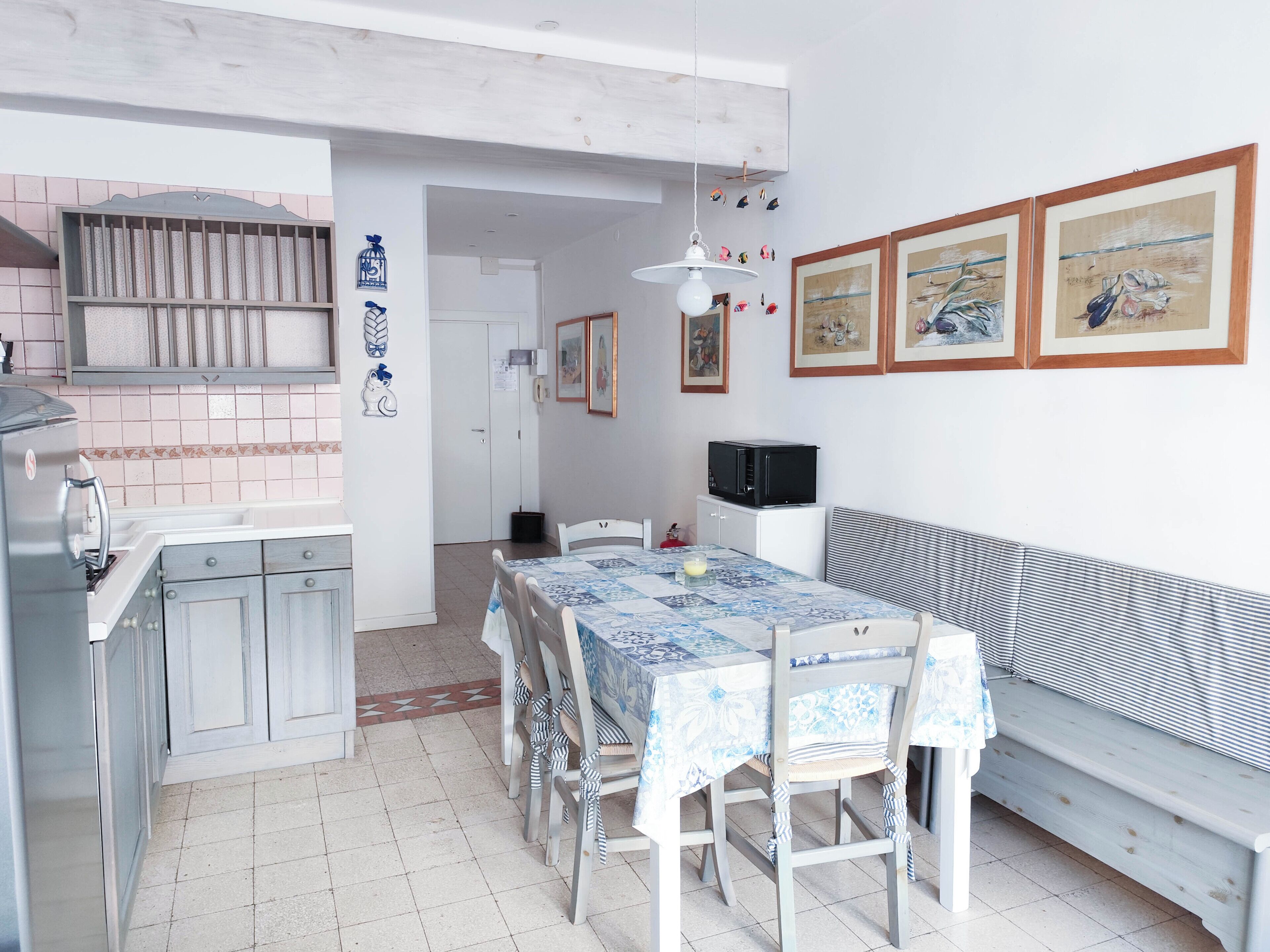 Appartement, 2 slaapkamers, balkon, uitzicht op de stad | Dineerruimte
