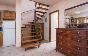 Interior - Rustic and authentic holiday home with barbecue, cot and dog-friendly (Kastelir)
