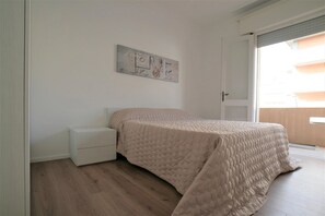 Apartment, 2 Bedrooms, Balcony, City View - Comfy Apartment Near Piazza Torino (Jesolo)