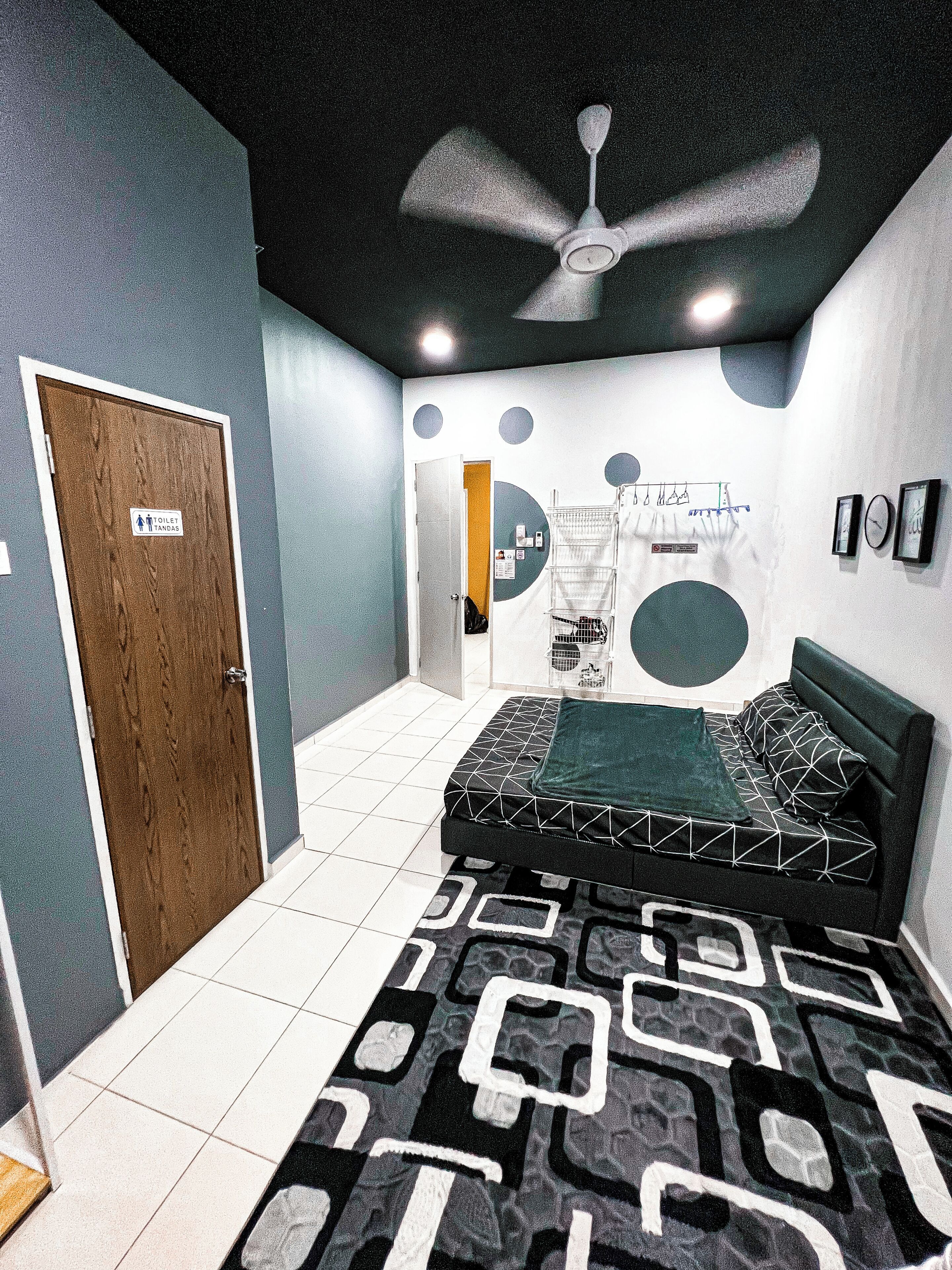 4 Schlafzimmer, Bügeleisen/Bügelbrett, Internetzugang, Bettwäsche