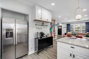 Interior - Epic Family Getaway Hot Tub + Mural Game Room (Detroit)