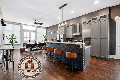 4 Minutes to UD! South Park–Oregon District w/Game Lounge – Large Groups