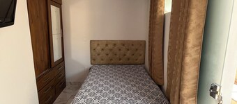 Kitchen with easy access to downtown and Del Rey shopping mall.