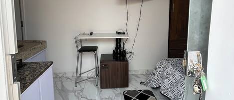 1 chambre, fer et planche Ă repasser, Wi-Fi, literie fournie