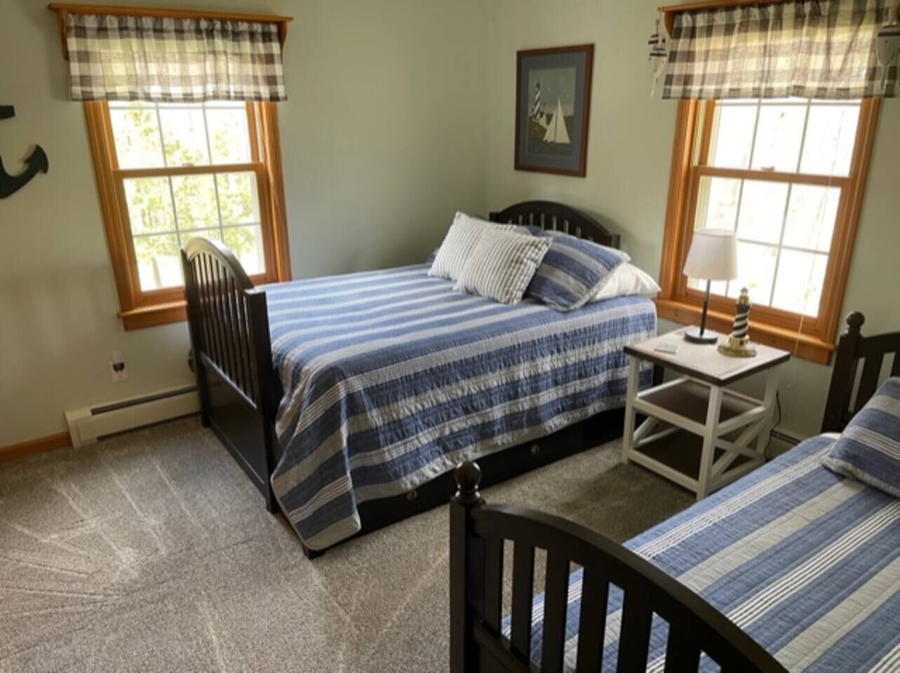 Desk, iron/ironing board, travel crib, WiFi