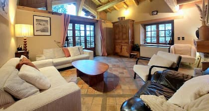 Chalet atypique 6 pers, terrasse sud-ouest, Arc 1800, parking, wifi