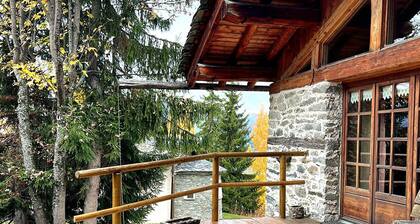Unique chalet 6 guests, southwest terrace, Arc 1800, parking, wifi