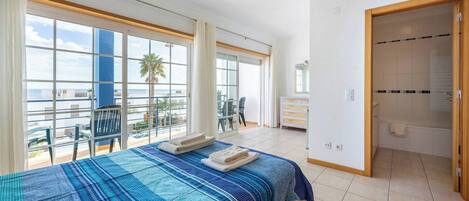 2 soverom, strykejern/-brett, wi-fi og sengetøy