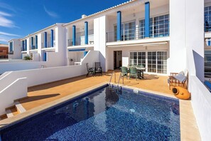 Pool - Lote 14 Fontainhas Luz (Luz)