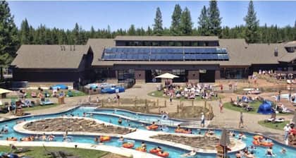 Theater + Hot Tub, SHARC, Sleeps 10, 2 Decks