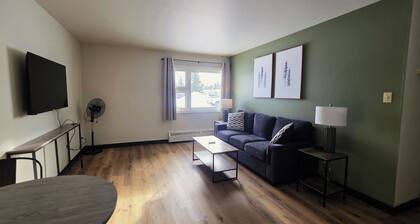 WorkStay Lodging - Kincaid SK