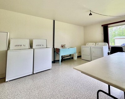 WorkStay Lodging - Kincaid SK