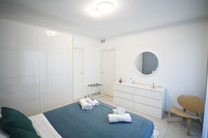 1 bedroom, soundproofing, iron/ironing board, travel cot - House Bovio - Me too Exclusive Apartments (Bari)