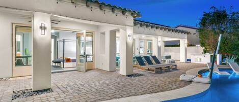 Outdoor pool, a heated pool