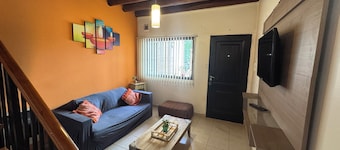 Cava del Sur: Centrally located duplex ideal for families and couples