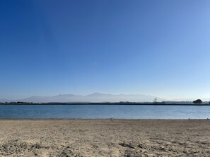 Beach nearby - Beautiful Apartment in Residence with Pool, Terrace, and Air Conditioning (Saint-Cyprien Plage)