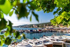 Marina - Fascinating apartment just 50 metres from the beach with sea view, washing machine, air conditioning, WiFi (Selce)
