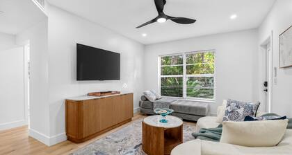 Cozy 2-bedroom apartment in charming Delray Beach with - Next to Downtown
