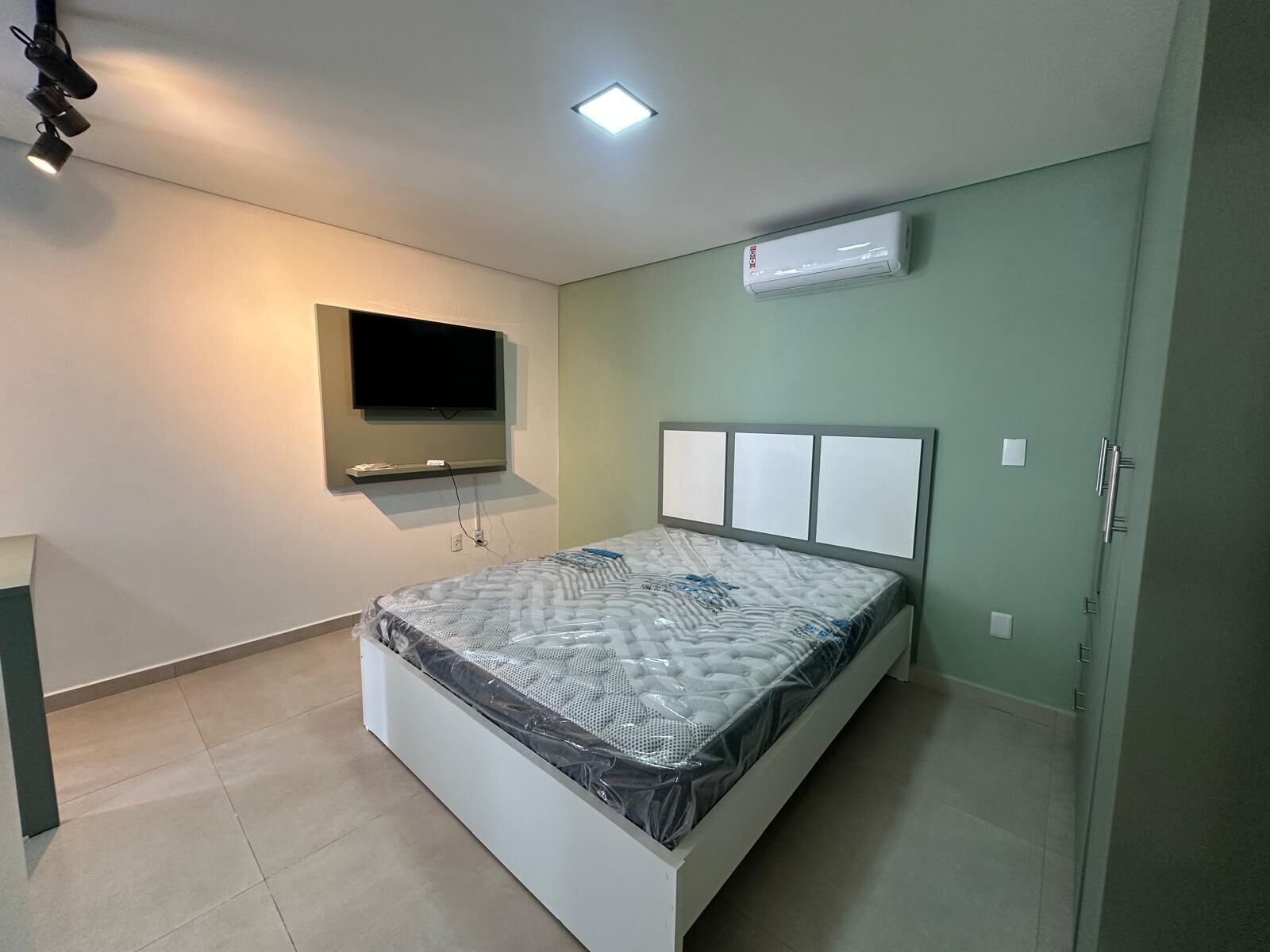 1 soverom og internettilgang