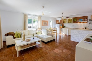 Living area - Charming apartment with Mediterranean garden, pool, high chair, cot, BBQ (Tribalj)