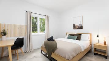 2 bedrooms, WiFi, bed sheets