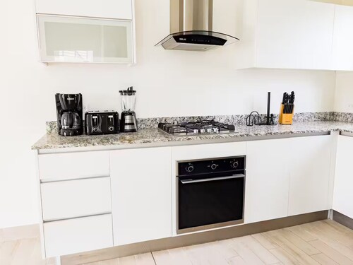 Ocean Bliss Villa -C2-PBB- 2 bed, 2 bath