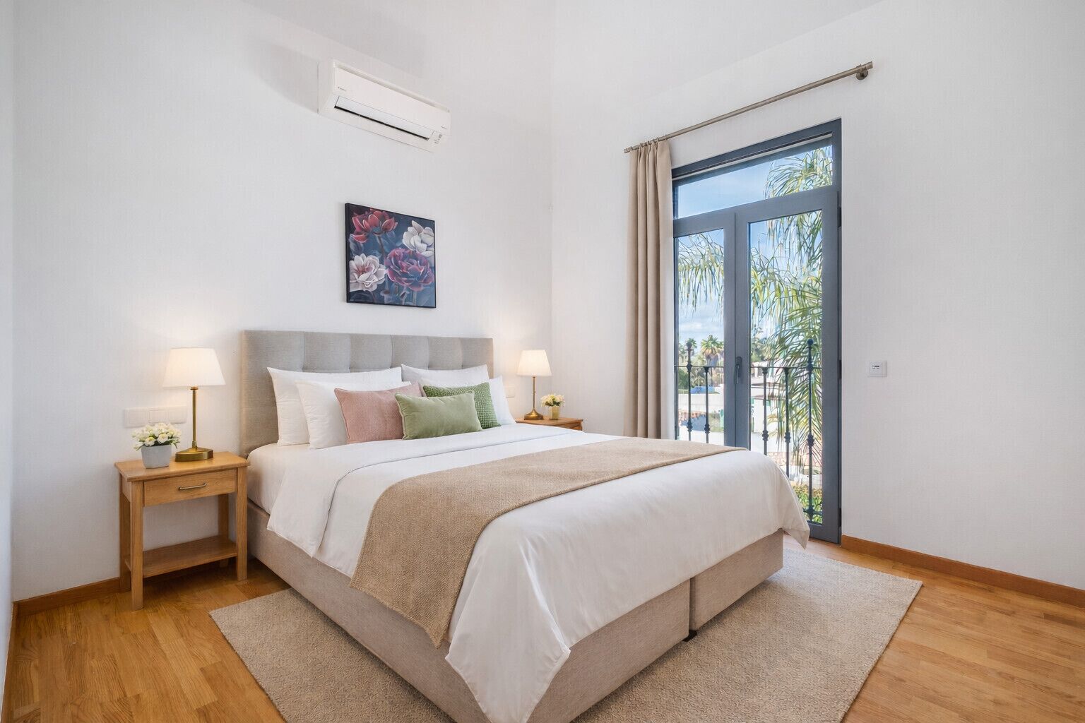 5 多间卧室、熨斗/熨衣板、免费 WiFi、床单