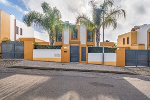 Exterior - Villa Harmonie OCV- Comfort and Relax Location (Albufeira)