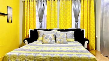 3 bedrooms, desk, iron/ironing board, free WiFi