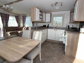 Alat memasak/pinggan mangkuk/perkakas dapur 