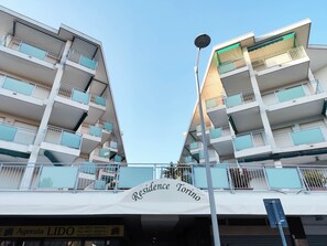 Apartment, 1 Bedroom, Balcony, City View | Exterior detail - Cozy Flat With Pool Near the Beach (Jesolo)