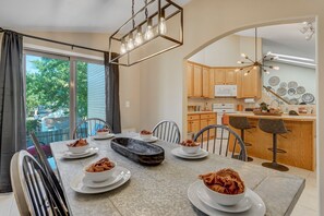 Dining - 4BR Family Home  Near Trails  Garage  Pets Ok! (Colorado Springs)