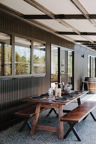 Mudgee Luxury Retreats Group Getaway near Wineries
