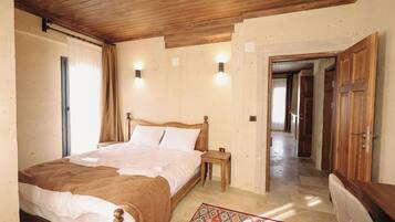 2 sovrum, skrivbord, strykjärn/strykbräda och gratis wi-fi