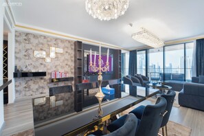 Dining - Full Burj Khalifa View Downtown Spacious Apt (Dubai)