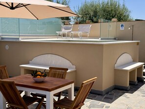 Outdoor dining - Casa Sautufau - Your vacation home among Etna, the sea and Sicilian tradition. (Santa Venerina)