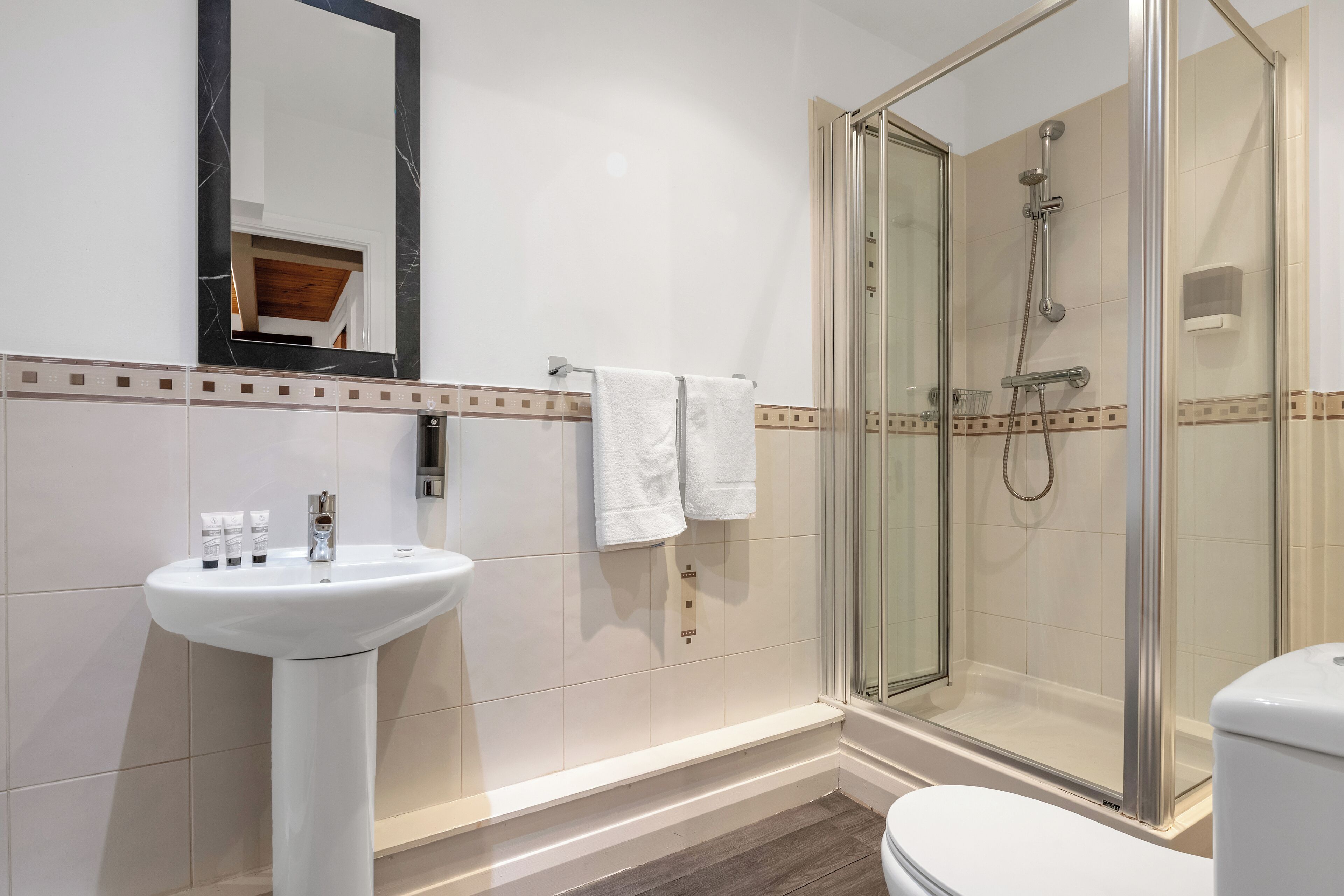 Apartment, Balcony | Bathroom