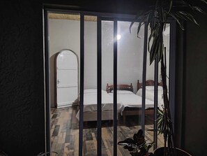 2 bedrooms, bed sheets