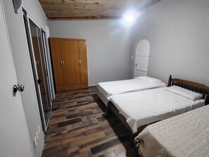 2 bedrooms, bed sheets