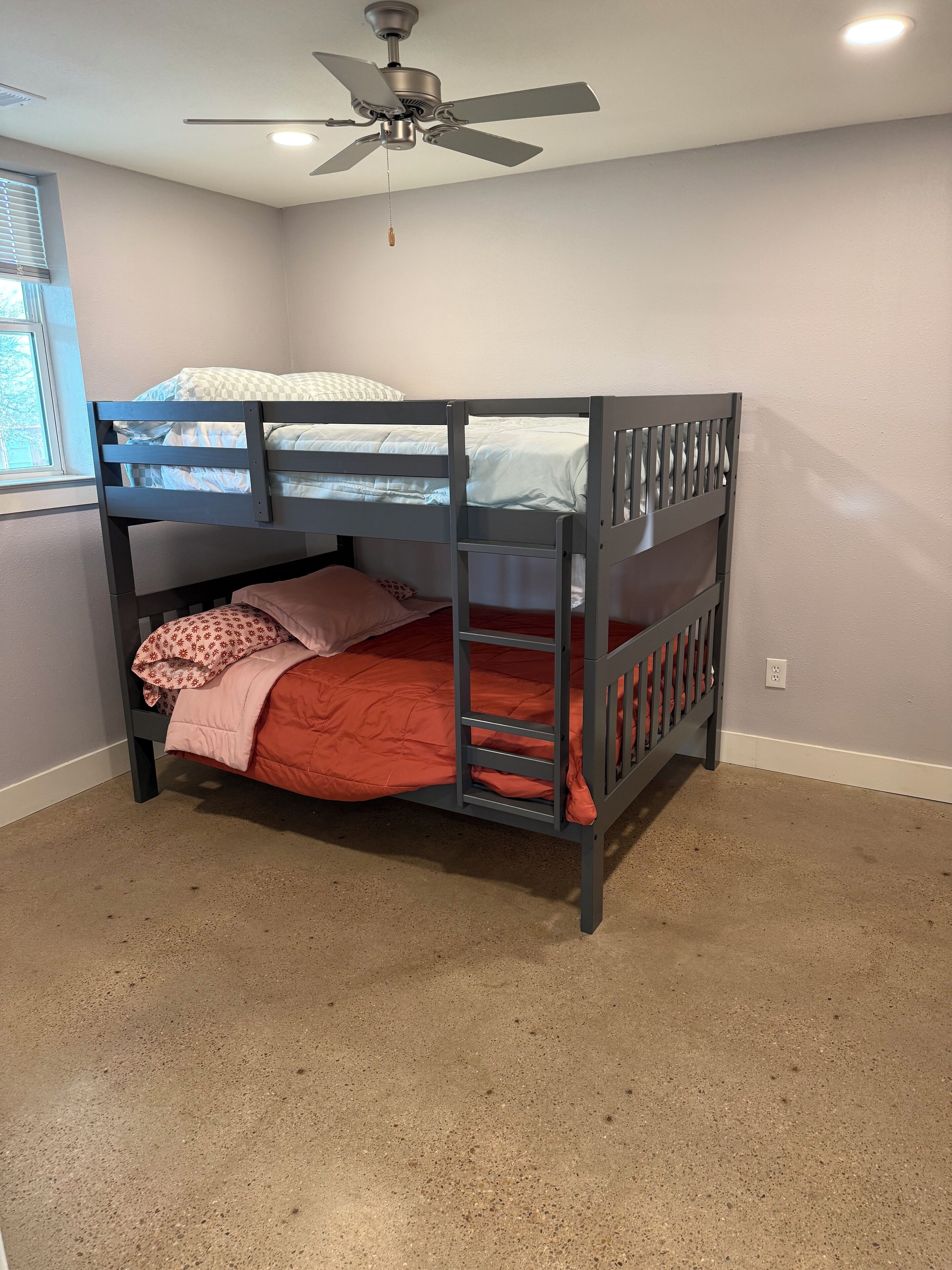 2 bedrooms, free WiFi, bed sheets