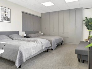 WiFi - Ruhiges zimmer für 6 Parkplatz · Haustiere frei (Nürtingen)
