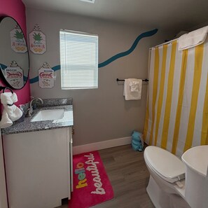 Towels, soap, toilet paper