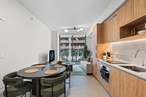 Dining room - Prime Downtown w Skyline View (Miami)
