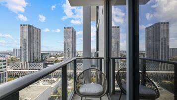 Studio Standar, pemandangan kota | Halaman properti