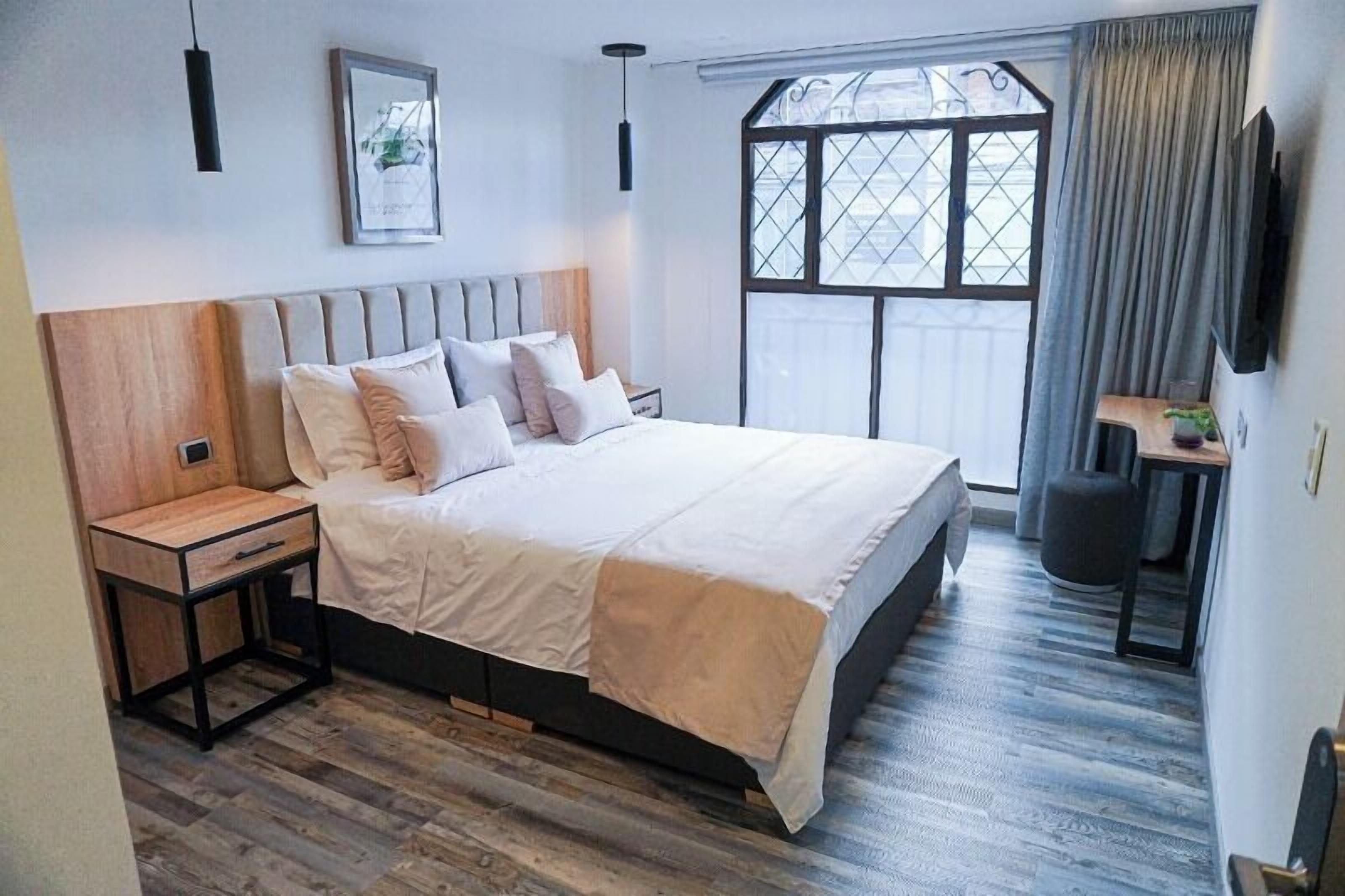 In-room safe, blackout curtains, iron/ironing board, free WiFi