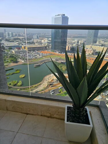 Mini Penthouse by Lake & Light Rail – Neve Gan