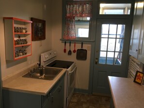 Microwave, oven, stovetop