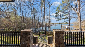 Casa (Multiple Bedrooms) | Interior